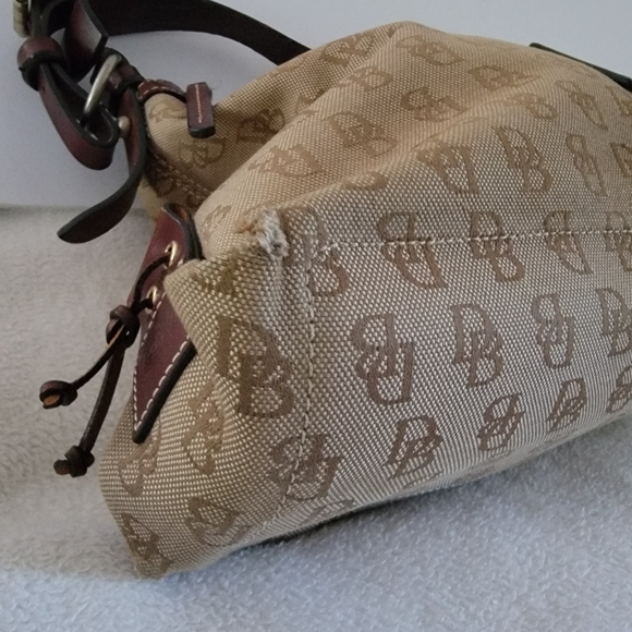 Dooney & Bourke Brown Logo Gretta Slouch Shoulder Bag Purse Vintage - Picture 10 of 16